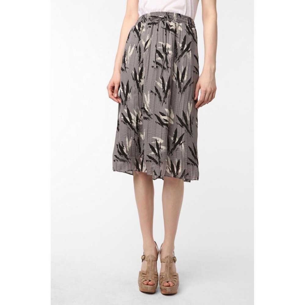 Vintage Y2K Urban Outfitters Gray Printed Flowy Chiffon Elasticized Midi Skirt - Picture 2 of 12
